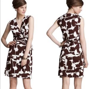Diane Von Furstenberg Size 6 Callista Brown Wrap Dress 💯 Silk Boho Luxury Y